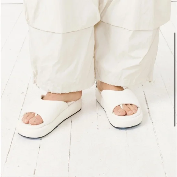 Simon Miller Taffy Slide w 4cm heel - Picture 3 of 12